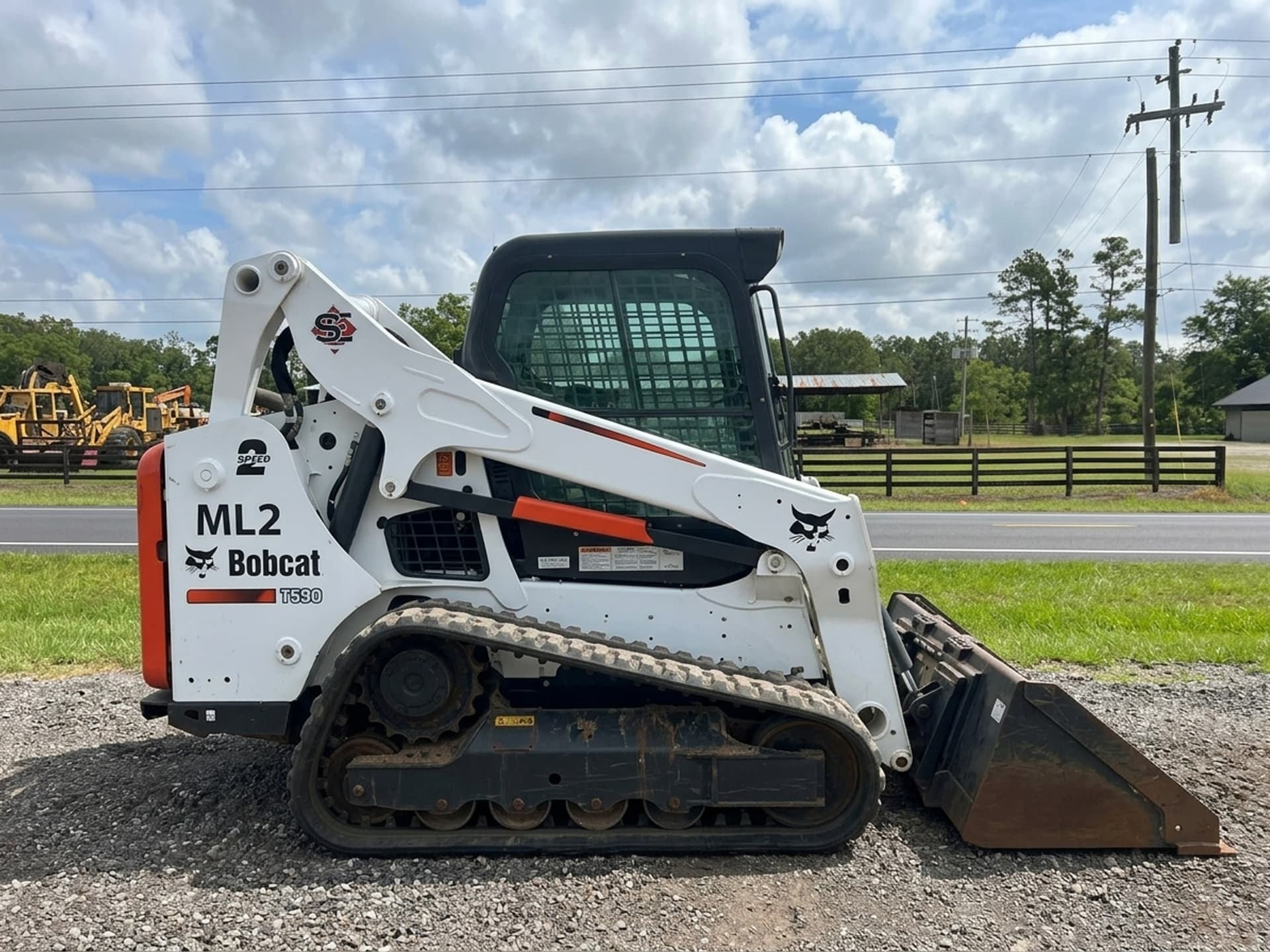 2016 BOBCAT T590
